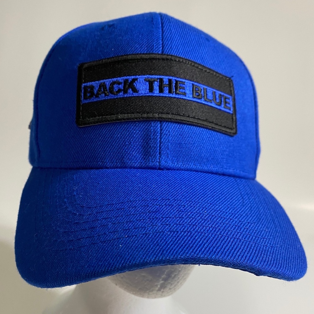 Baseball cap - Picture 2 of 7
